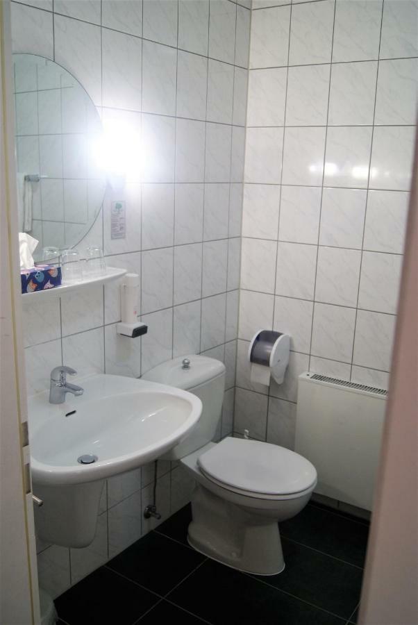 Landhotel Roemerkessel Fuchstal Bagian luar foto